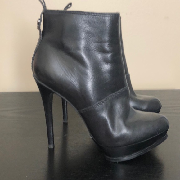 Michael Kors Ankle Boots - Picture 6 of 6